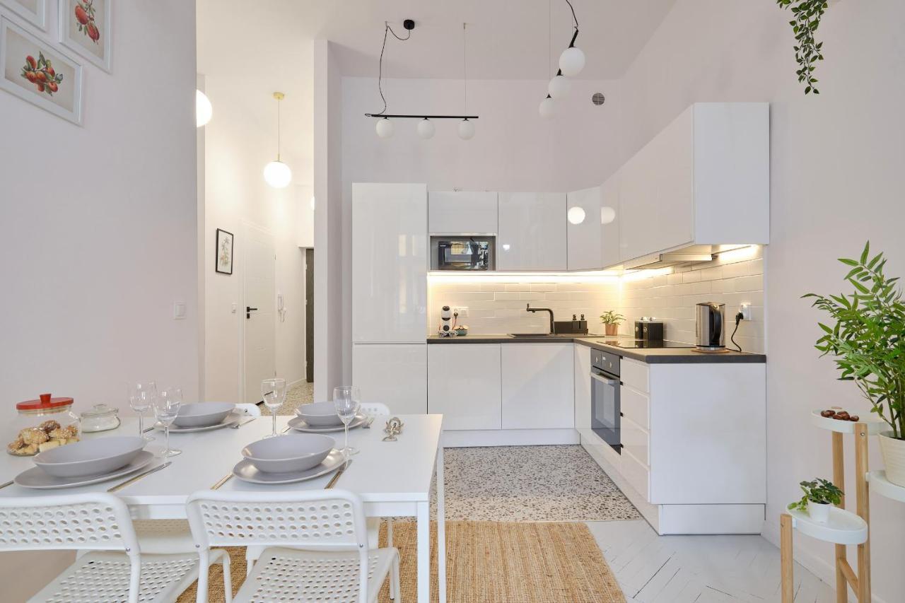 Plac Ratuszowy 50 - Old Town - 2 Sypialnie I Salon Jelenia Gora Ngoại thất bức ảnh
